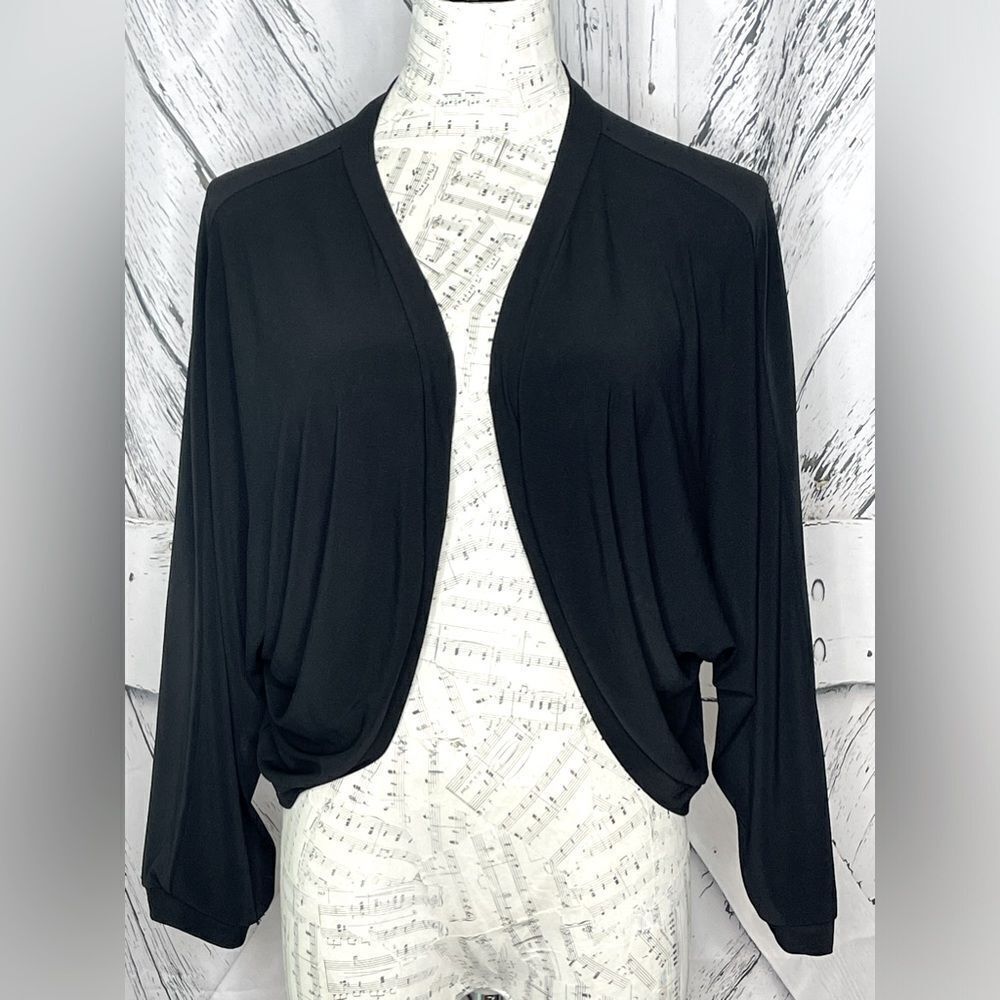 Ellen Parker Shrug Black Dolman Sleeves M